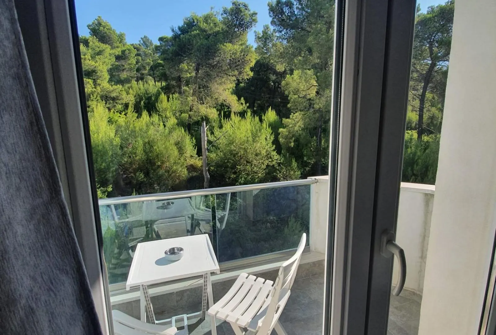 Hotel 33 Shengjin 4*,  Albania
